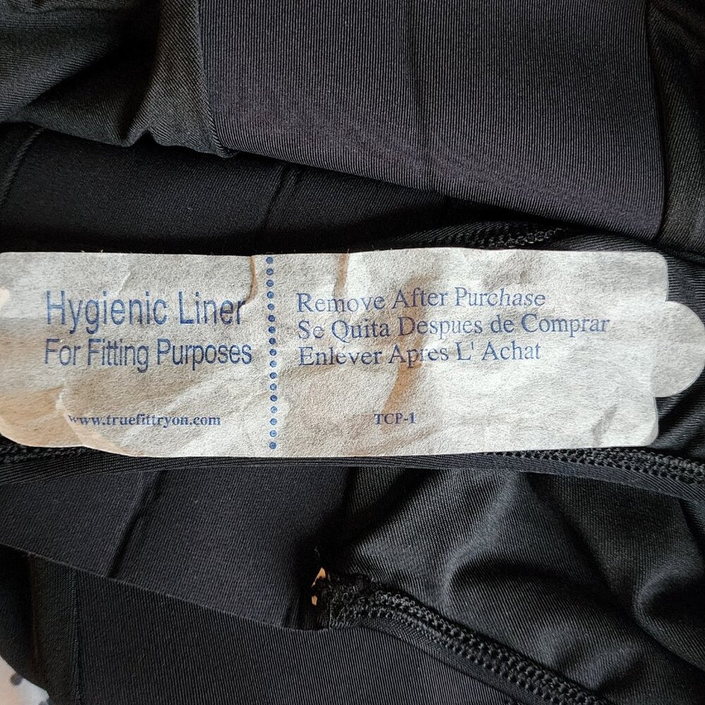 NWOT Long Sleeve Black One Piece Swimsuit - Picture 6 of 8